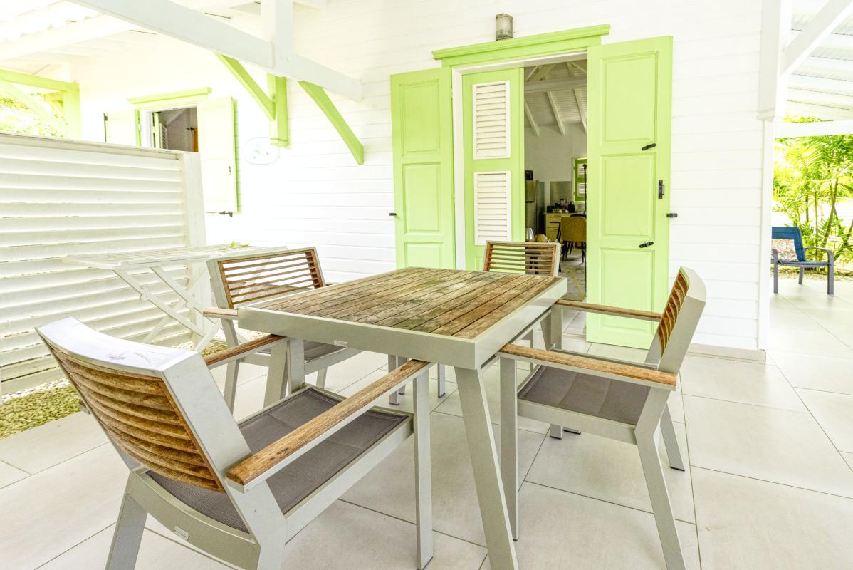 5.Location villa piscine Marie Galante Guadeloupe_Terrasse
